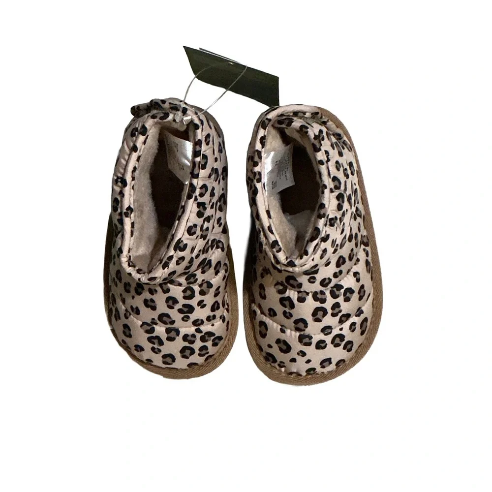NWT H&M Kids Quilted Padded Faux Fur Boots - Size 6.5 - Leopard Print